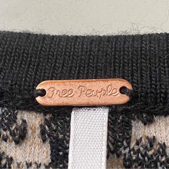 Free People Women’s Dress In Tan/Beige With Black Cheetah Like Design Size M - Picture 8 of 9